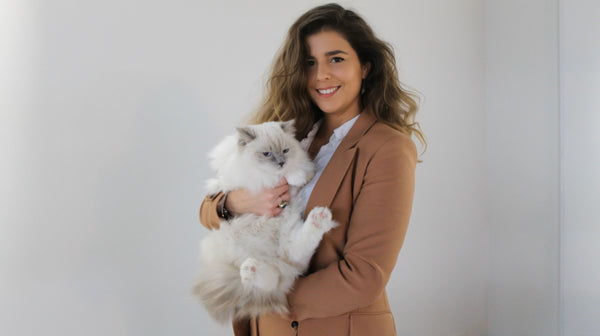 In conversation with the veterinarian