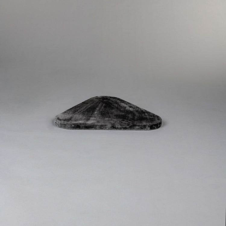 Large, Dark Grey Lying Area Step Triangular For Royalty (for 12, 15 or 20 cm poles)