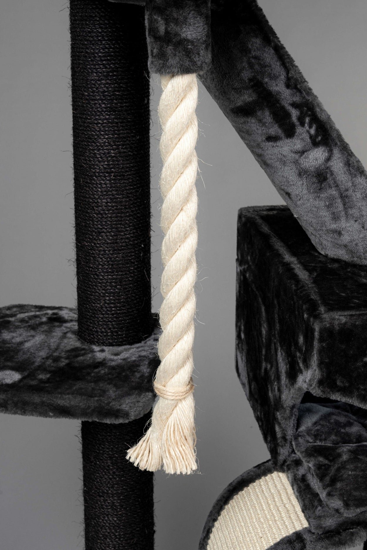 Cat Tree Kilimandjaro de Luxe Blackline Crown (Dark Grey)