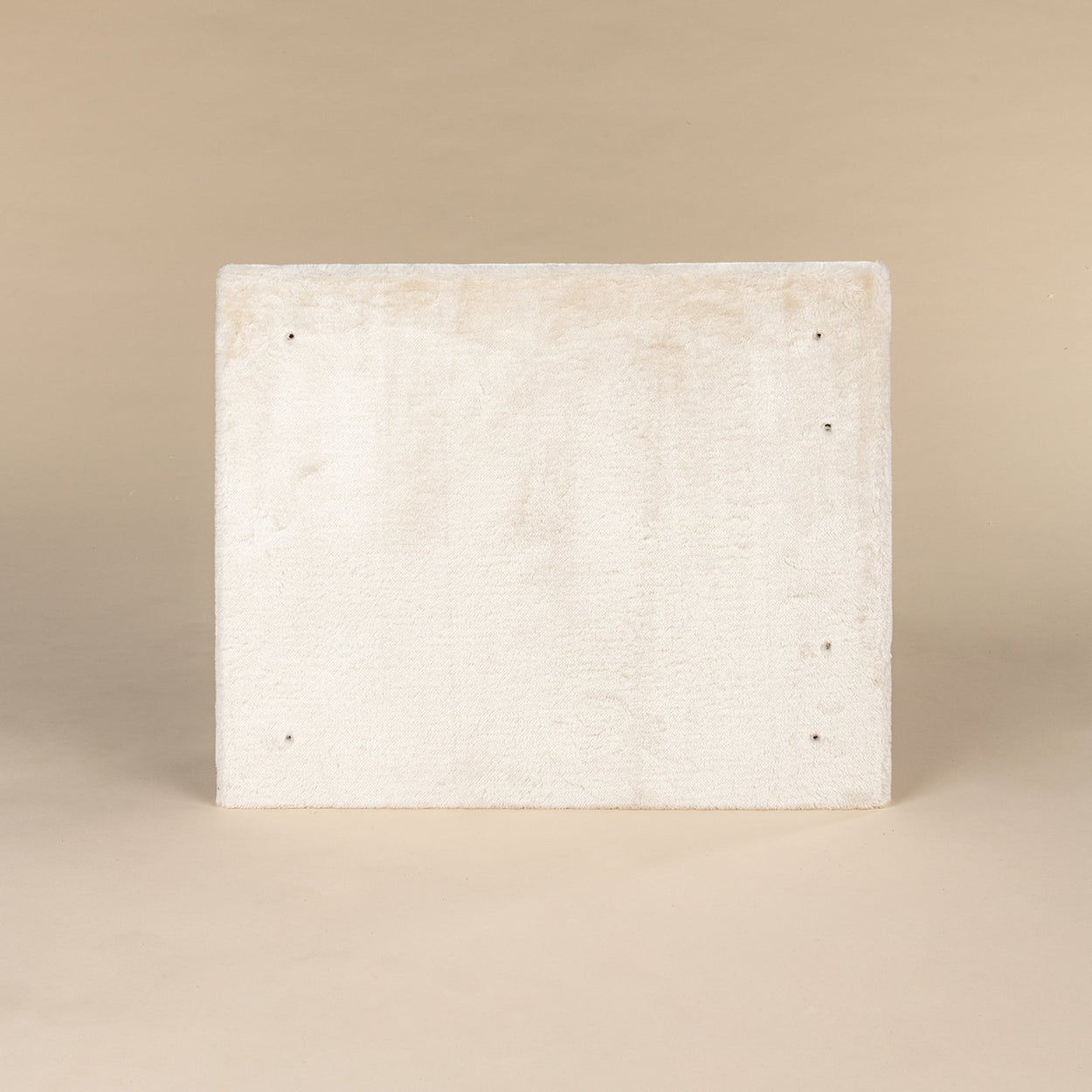 Middle Panel Cream, Corner Coon 60 x 50 cm
