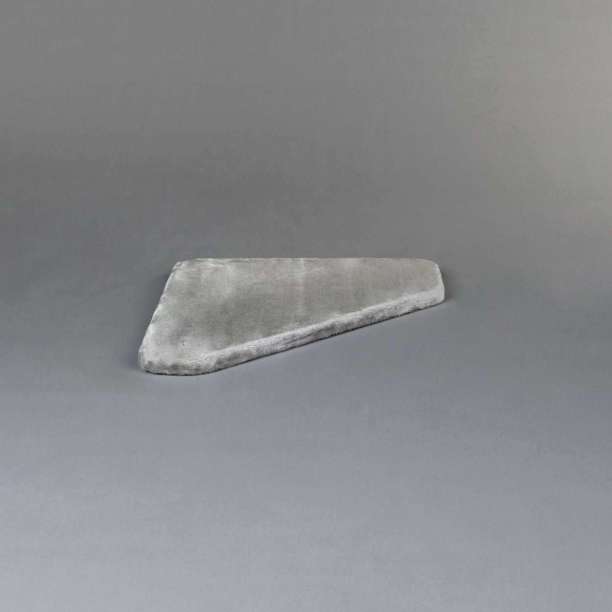 Upper Panel Light Grey, Corner Coon 60 x 50 cm