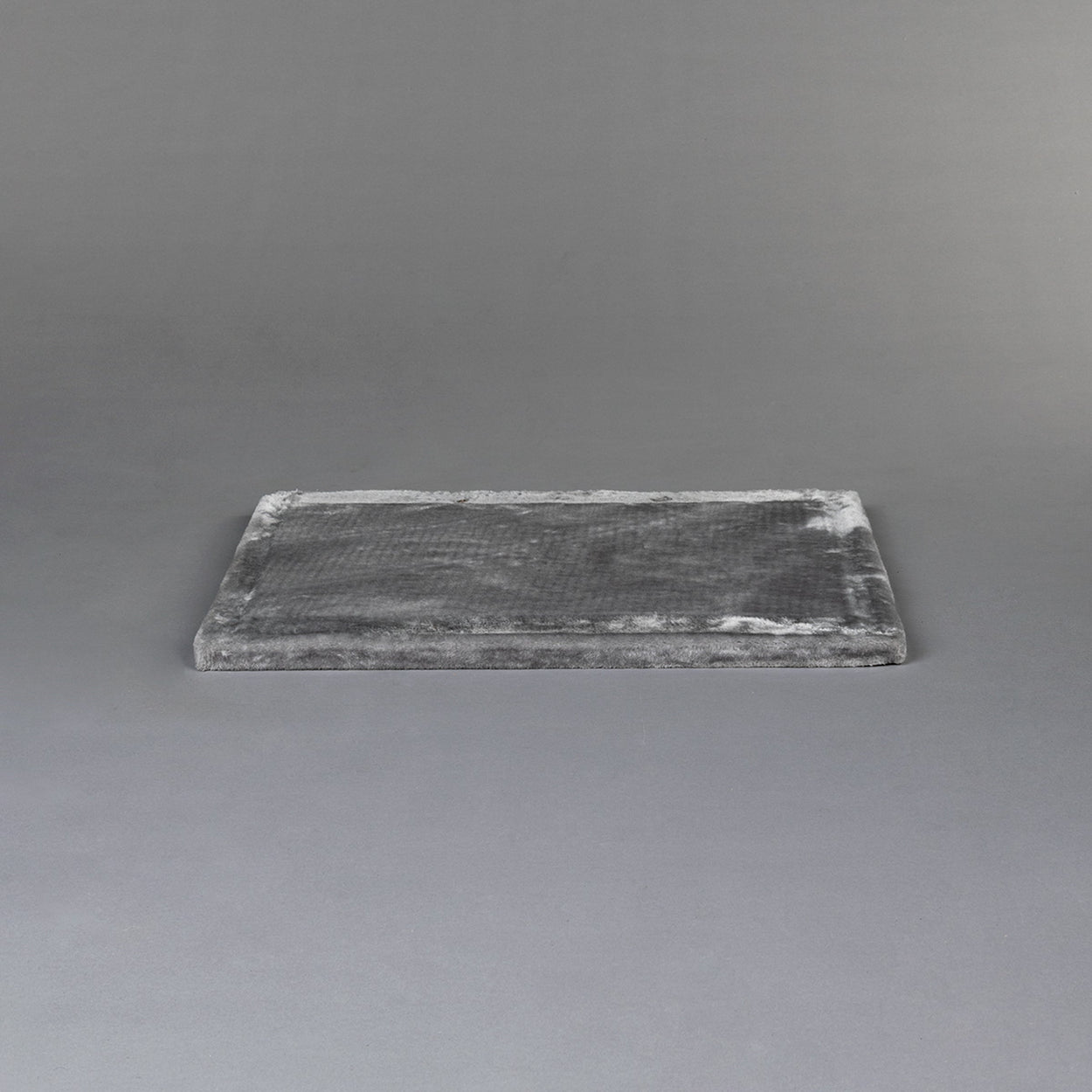 Scratching Barrel Middle Panel, Paradise 57 x 45 cm (Light Grey)