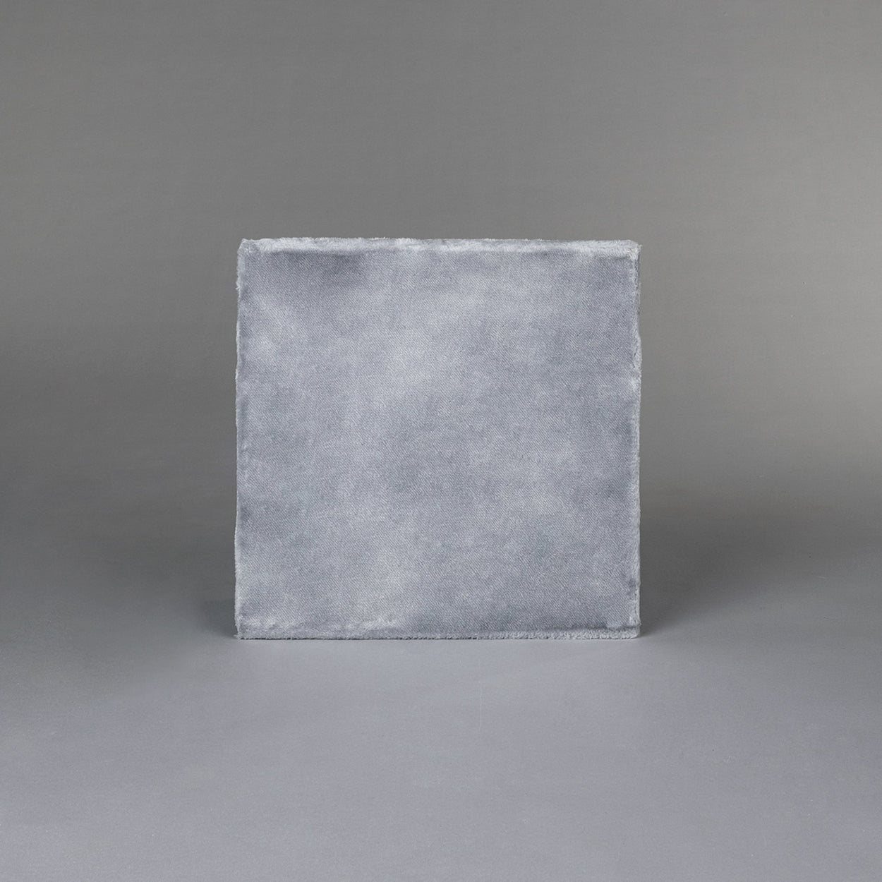 Scratching Barrel Back Panel, Relax 47 x 47 cm (Light Grey)