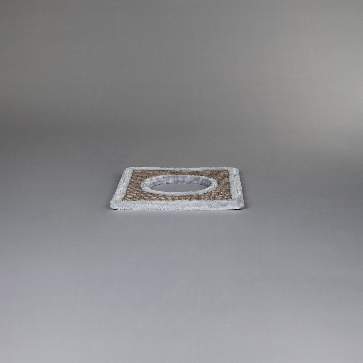 Scratching Barrel Front Panel, Relax 47 x 47 cm (Light Grey)