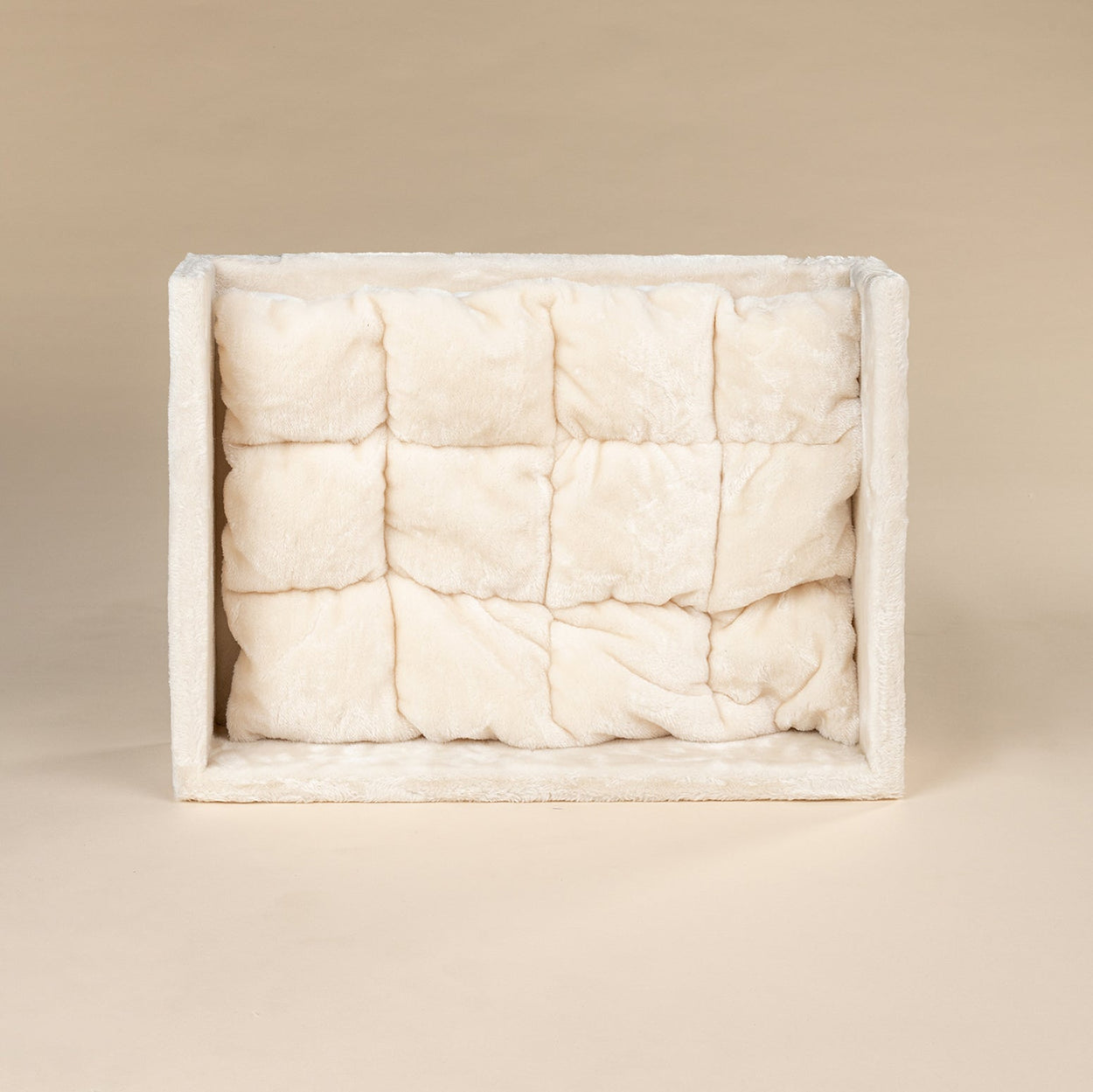 Cream Lounge Lying Area (incl. cushion)