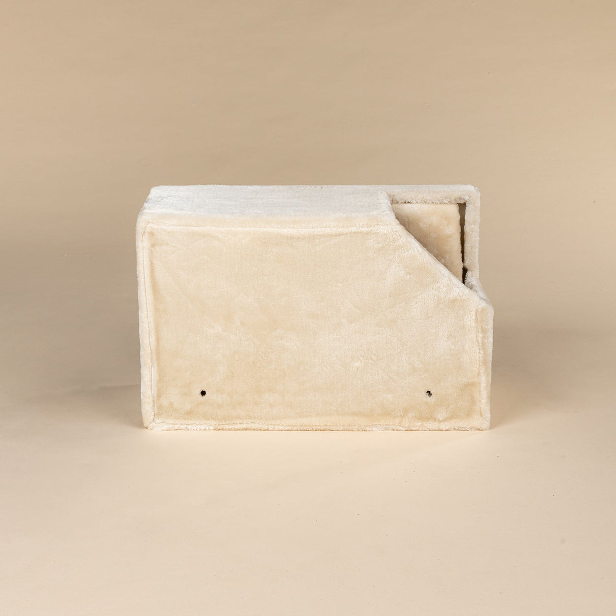 Playhouse Cream, Corner Coon 55 x 35 x 25 cm (incl. cushion)